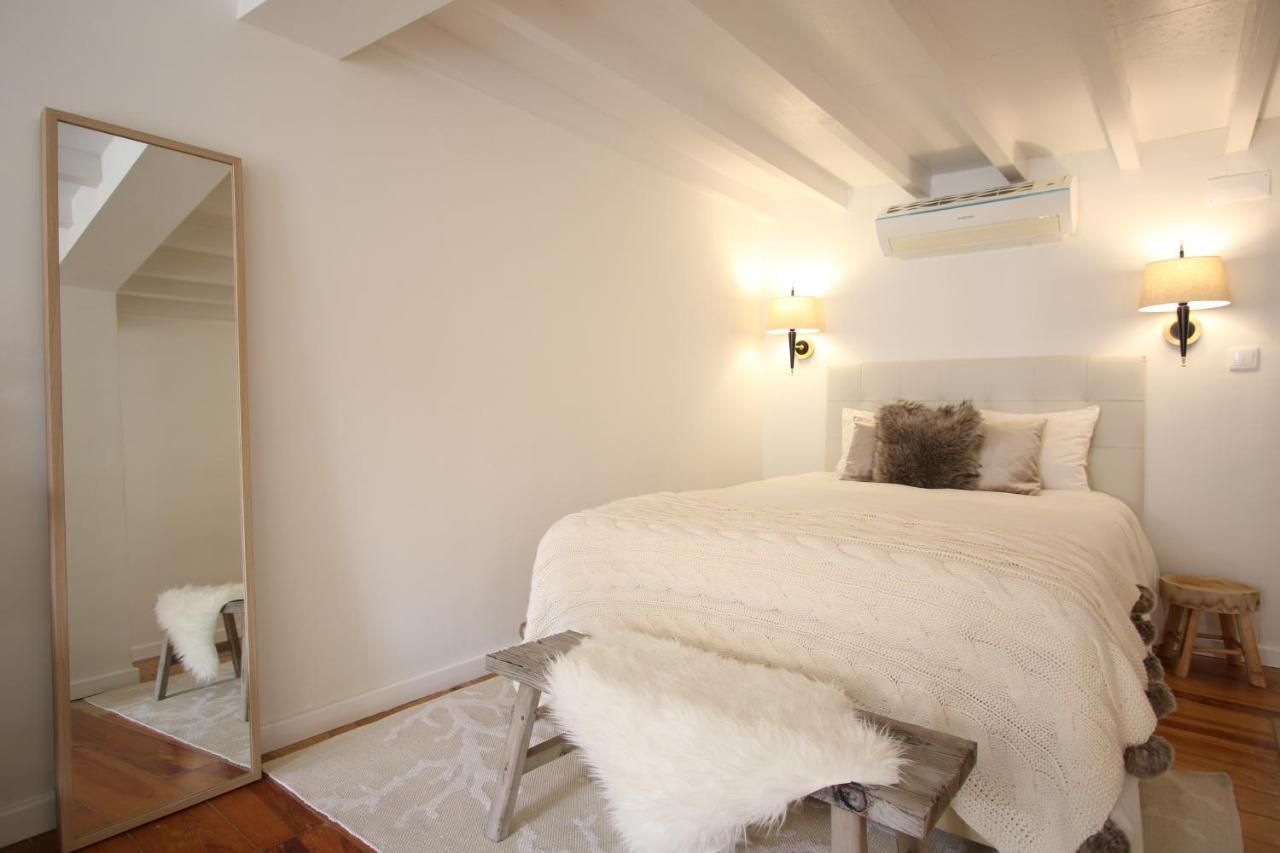 شقة Chic Urban Retreat At Downtown With Balcony & Views Lisboa المظهر الخارجي الصورة